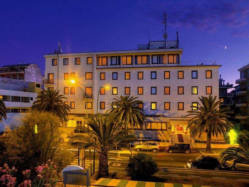 Hotel Carlton Pescara Exterior photo